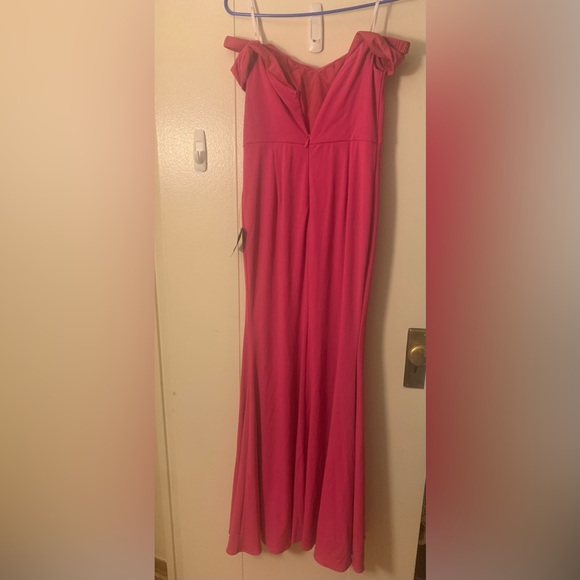 Lulus pink prom dress. Size small - Picture 2 of 3